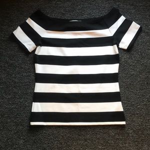 Michael Khors - off shoulders shirt